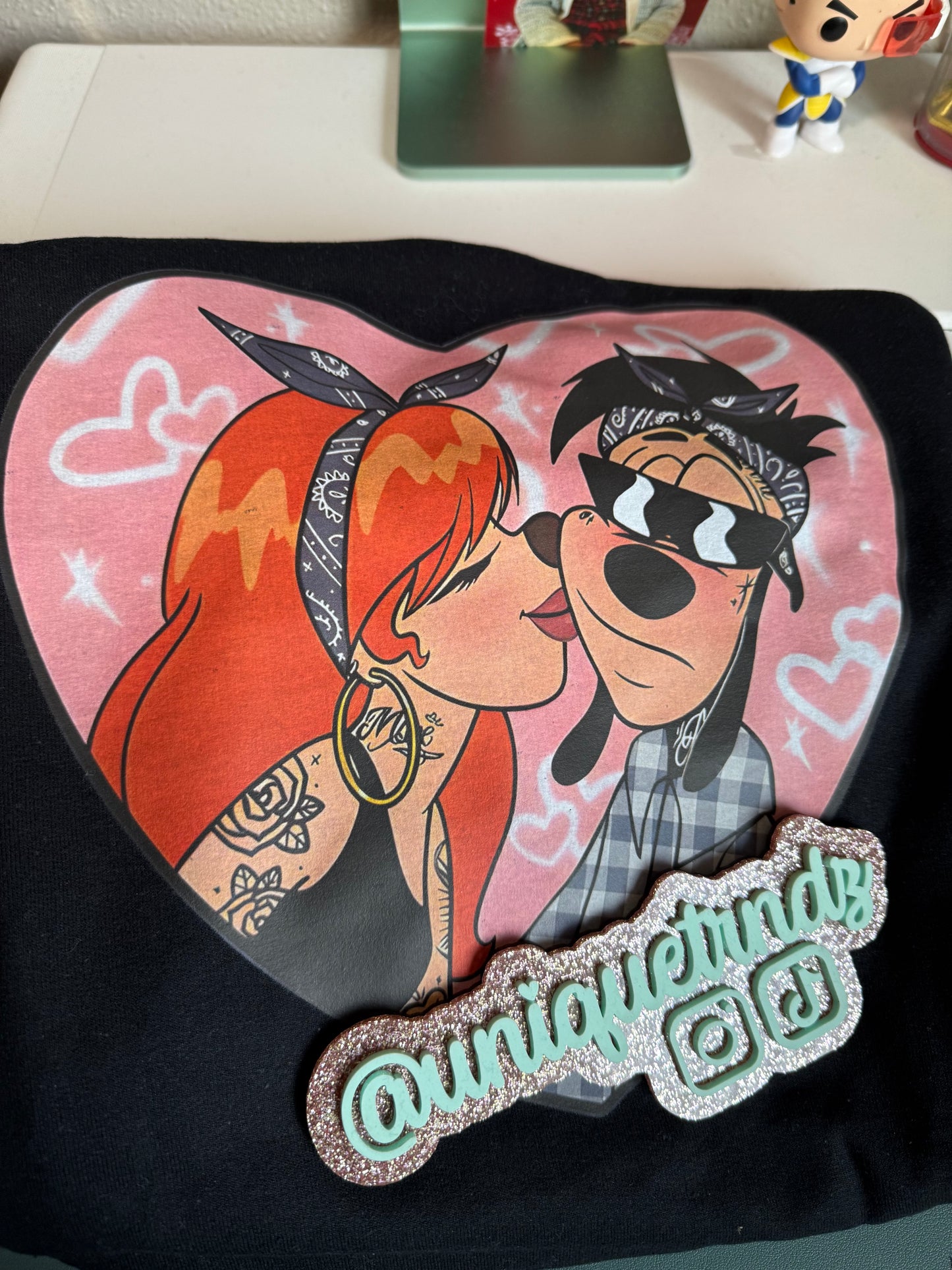 Max lovers Crewneck