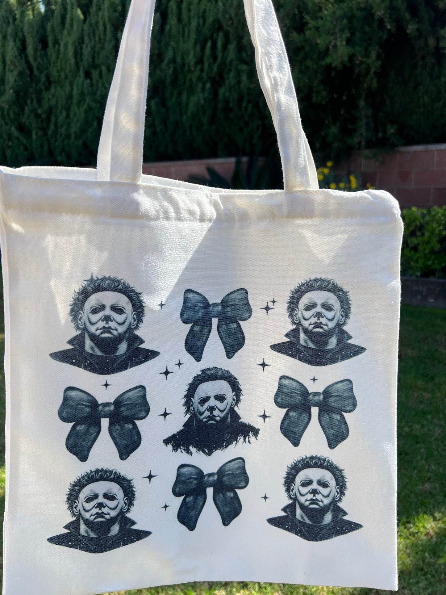 Killer knife Spooky Coquette Canvas Tote Bag