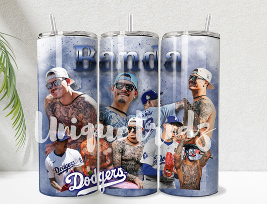 Baseball player Banda Sport Team 20oz Tumbler